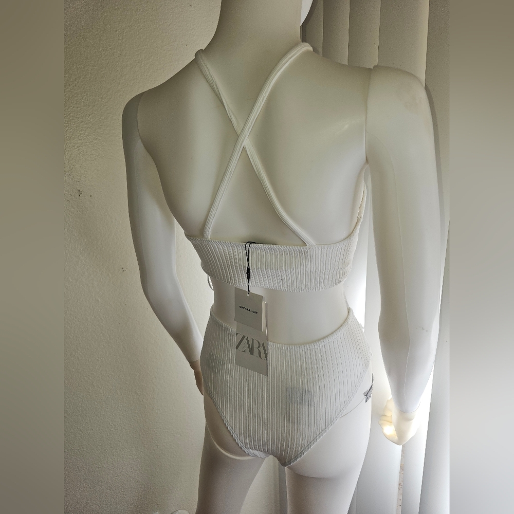 NOT Available ZARA NWT Ribbed Cut Out Bodysuit White Size Small - Picture 11 of 16